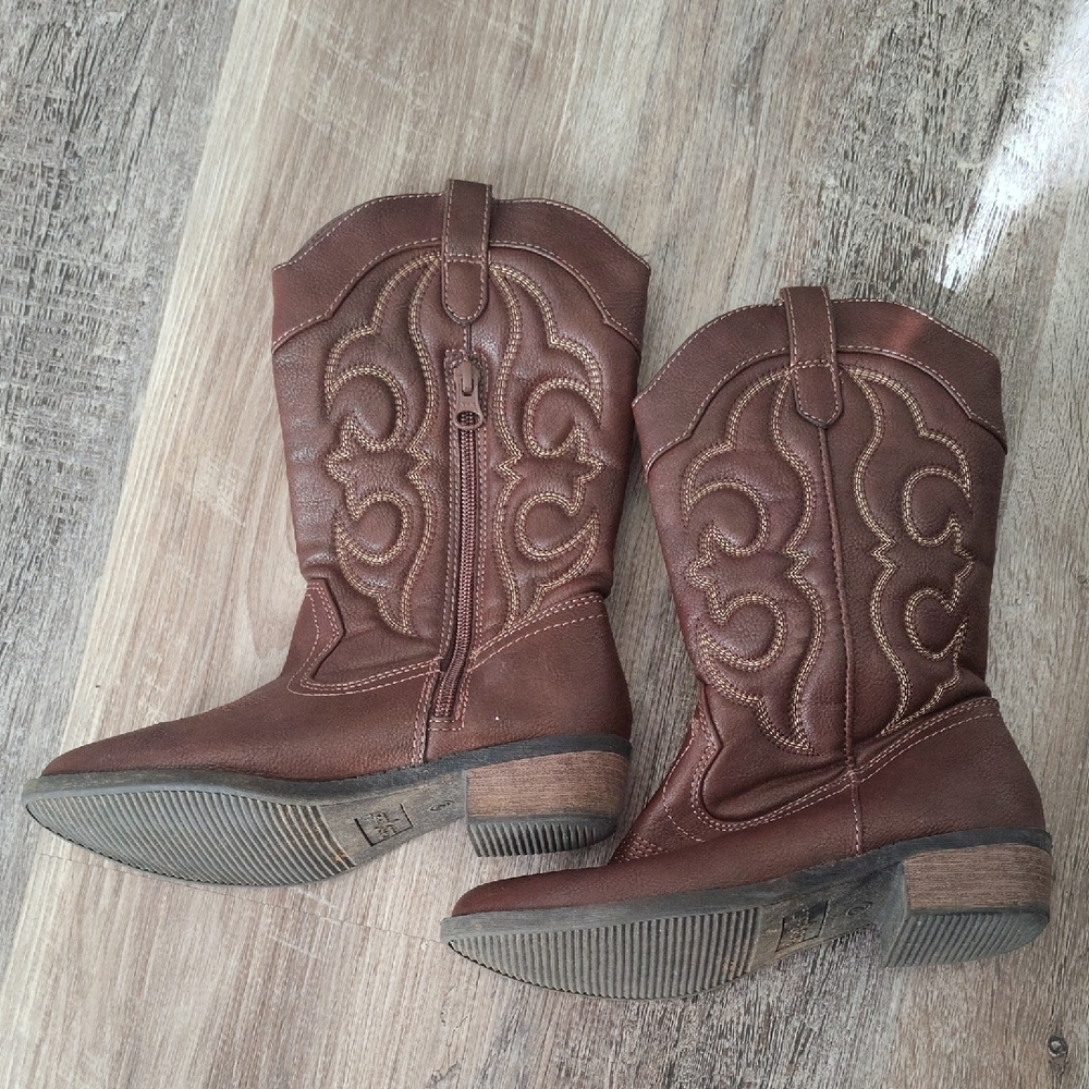 Cat & Jack Brown Western Boots for Kids